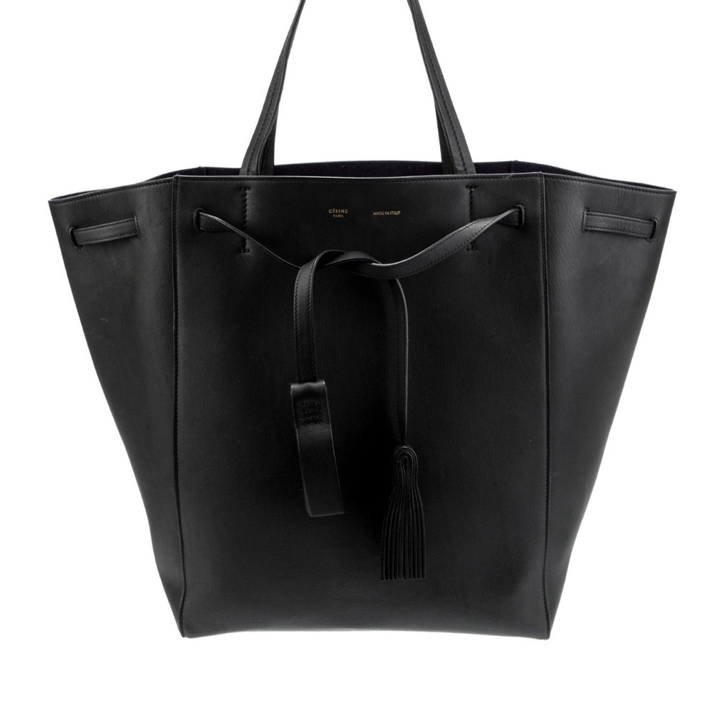 Celine Medium Cabas Phantom black